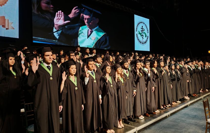 Graduación de la Facultad de Medicina de la Universidad de Panamá. Foto: Cortesía