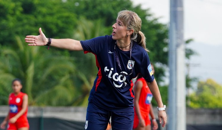 Natalia 'Nati' Gutiérrez, entrenadora de la Sub-20. Foto: FPF