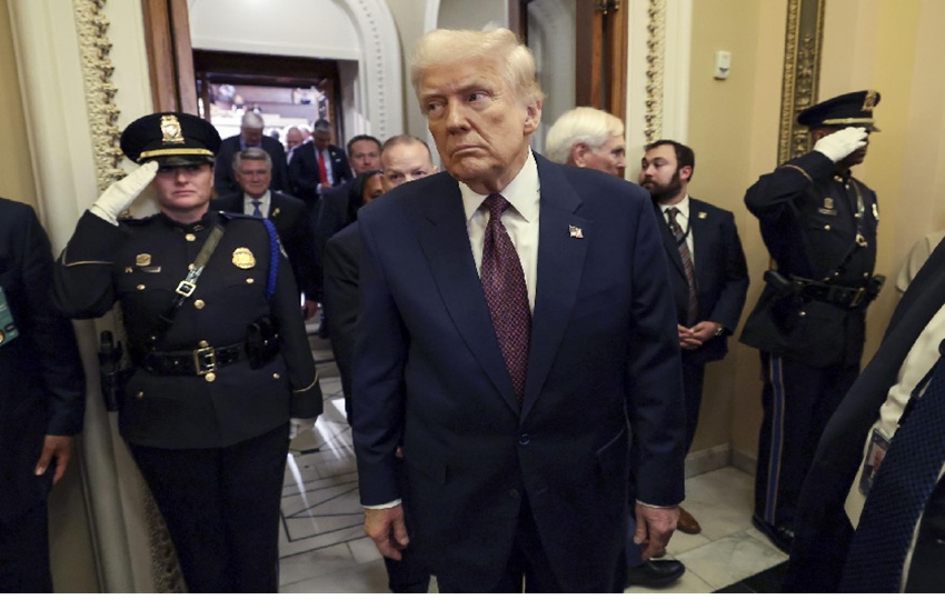 Trump agradeció la cooperación con México. Foto: EFE