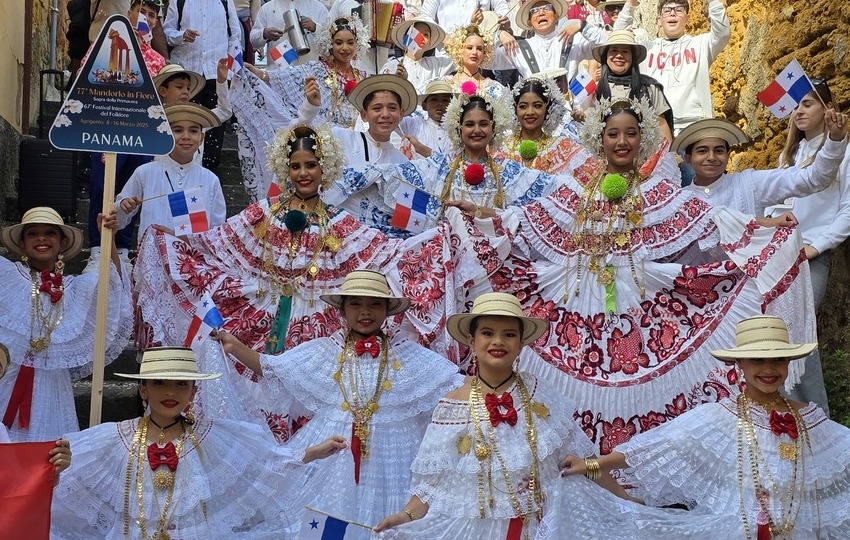 Academia Folklórica José Armando Corella. Foto: Cortesía