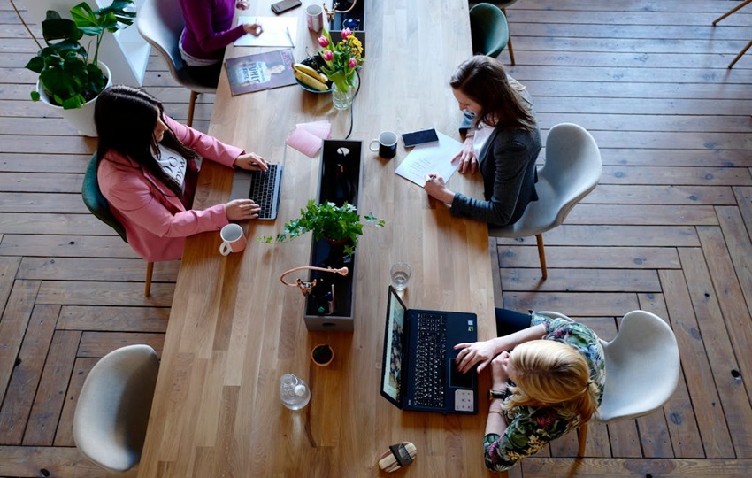 El  salario de las mujeres disminuyó un 2.22%. Foto: Pexels