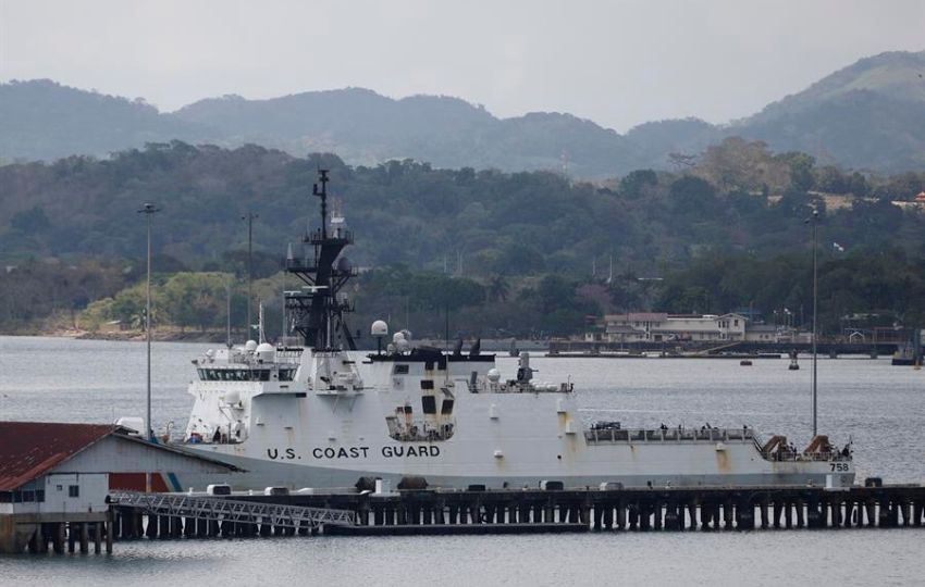 Un buque de la Guardia Costera de Estados Unidos. Foto: EFE