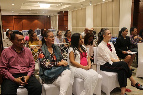 Entre el público había escritores, lectores, intelectuales, docentes... Foto: Cortesía Inac.