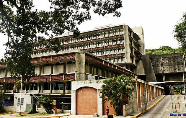 Instituto Oncológico deplorable estado. Foto: Archivo