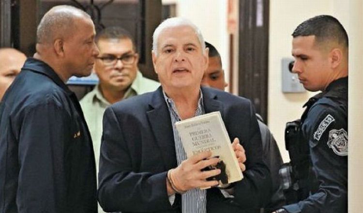 La próxima semana, Ricardo Martinelli cumple un año detenido en el país. Para su defensa no hay impedimento para que quede libre. Foto de archivo