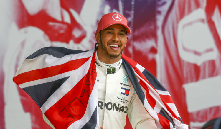 Lewis Hamilton ganó por sexta vez el Gran Premio de Gran Bretaña. Foto EFE