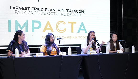 Durante la conferencia de prensa. Foto: Aurelio Herrera