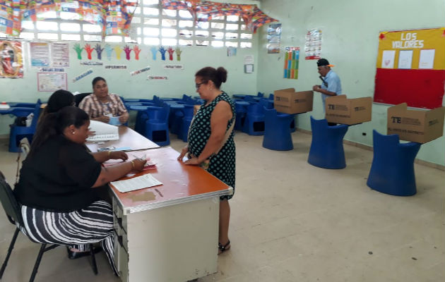 Las votaciones de las primarias del Partido Alianza comenzaron a las 7:00 .a.m.