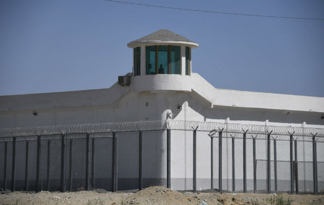 Algunos musulmanes han sido encarcelados tras ser detenidos en campamentos. Un posible campamento. Foto/ Greg Baker/Agence France-Presse — Getty Images.