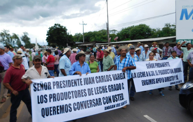 Los productores aseguran que el presidente Juan Carlos Varela no les ha cumplido.