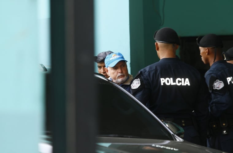 Abogados del expresidente Ricardo Martinelli piden investigar violación de sellos en caso pinchazos. Foto: Edwards Santos.