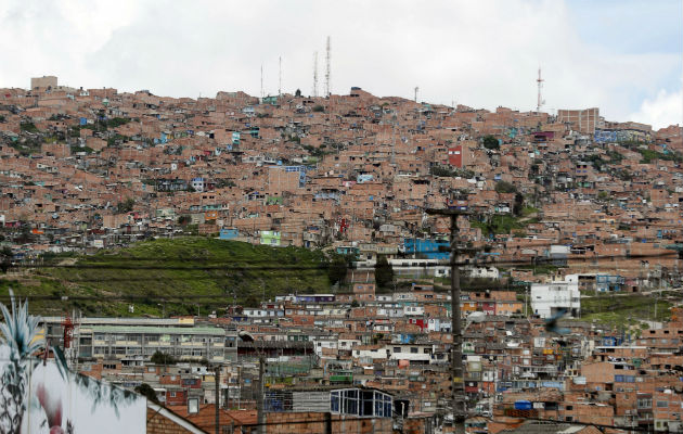 Vista del municipio de Soacha, cerca a Bogotá, considerado un territorio violento. Foto: EFE.