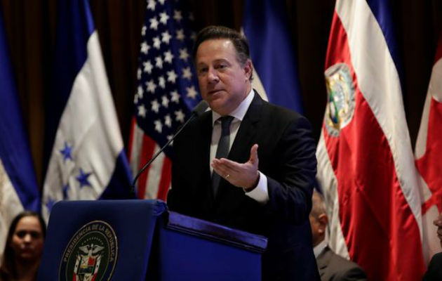 El presidente, Juan Carlos Varela puntualizó que Panamá al ser una pieza del corredor del narcotráfico, los criminales usan los puertos de la provincia de Colón