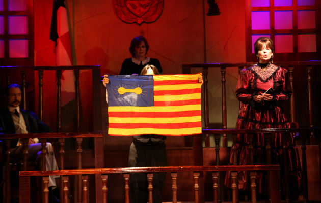 'El veredicto'. Así querían que fuera la bandera panameña. Foto: Archivo.